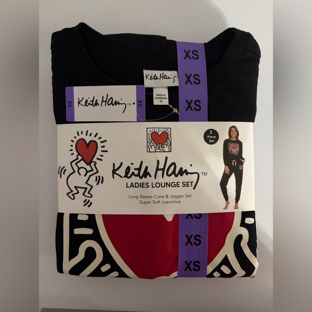 NEW Keith Haring Ladies' Lounge Set,  Black Long Sleeve Crew & Jogger Pajama Set